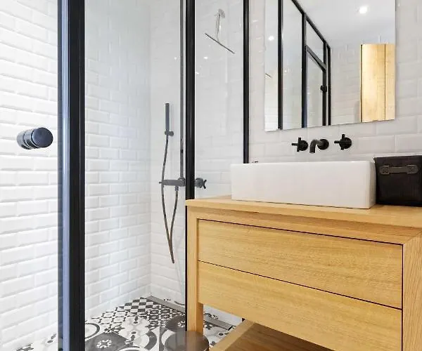 Апартаменты L' Annexe Du Cosmopolitain *