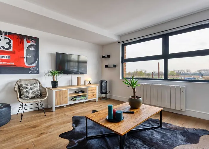 L' Annexe Du Cosmopolitain Онфлёр